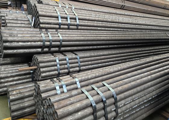 ASME Karat tahan korosi Kabon Steel Seamless Boiler Tubes Untuk Panas Exchanger