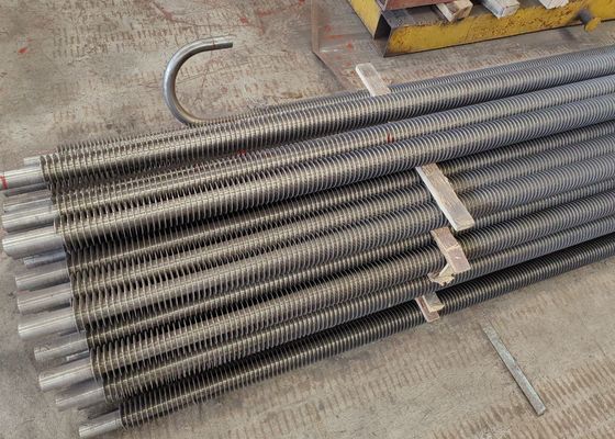 Alloy atau baja karbon Boiler Spiral Fin Tube Untuk Lingkungan Suhu Tinggi