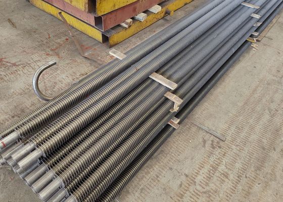 Alloy atau baja karbon Boiler Spiral Fin Tube Untuk Lingkungan Suhu Tinggi