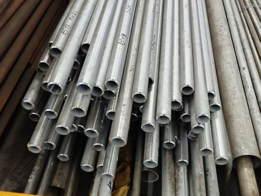 ASTM A192 Hitam - Dicat Tekanan Tinggi - Tabung Boiler Tanpa Jajar Untuk Penggunaan Industri