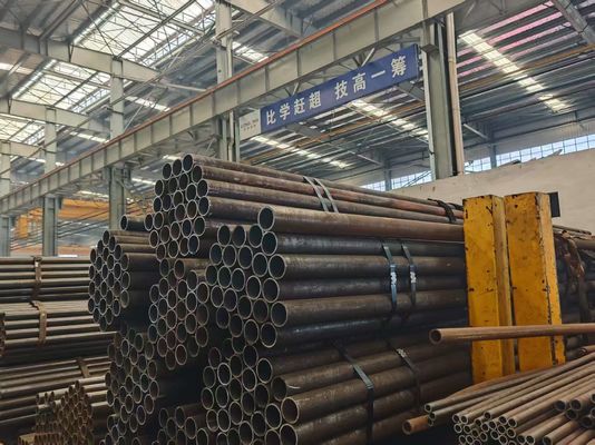 Industrial Boiler Steel Tubes Disesuaikan Kinerja Optimum Seamless