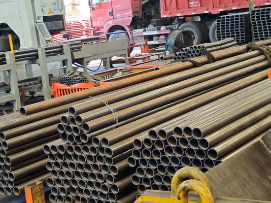 Tabung baja boiler berkinerja tinggi yang sesuai dengan ASME untuk aplikasi industri