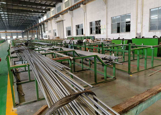 Penukar panas Mulus Tabung Stainless TP304 304L TP316L TP347 TP317 100% ET HT UT