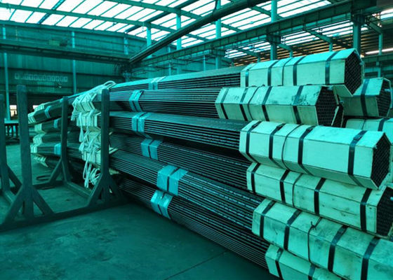 ASTM A213 T12 T22 Baja Dingin Diambil Tabung Mulus 44.5x5x9200mm 31.8x4.5x9200mm Untuk Penukar panas