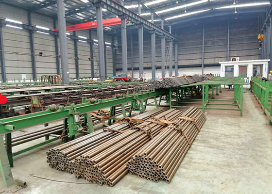 SA213 A213 Alloy Steel Seamless Tube T11 T22 T23 T5 T9 T91 untuk Penukar Panas