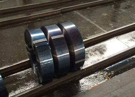 Lembaran Baja Karbon Canai Dingin / Strip Baja Pegas 65Mn Perawatan Panas HRC 40