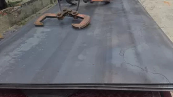 Hot Rolled Boiler Alloy Steel Sheet Plat Grade / Kapal Steel Plate Dipoles