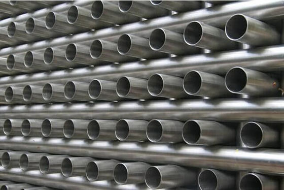 Cold Roll Annealed Pipe DIN 17458 EN10216 5 D4 T4 Untuk Jalur Bahan Bakar Otomotif