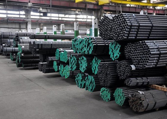 Dingin Diambil Seamless Boiler Tube Perlakuan Panas Permukaan Cerah ASTM A519 Gr1020