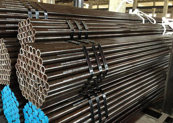 Baja paduan Tabung Boiler Mulus DIN 1629 St52.4 St52 DIN 17175 15Mo3 13CrMo44 Plain End Permukaan Diminyaki